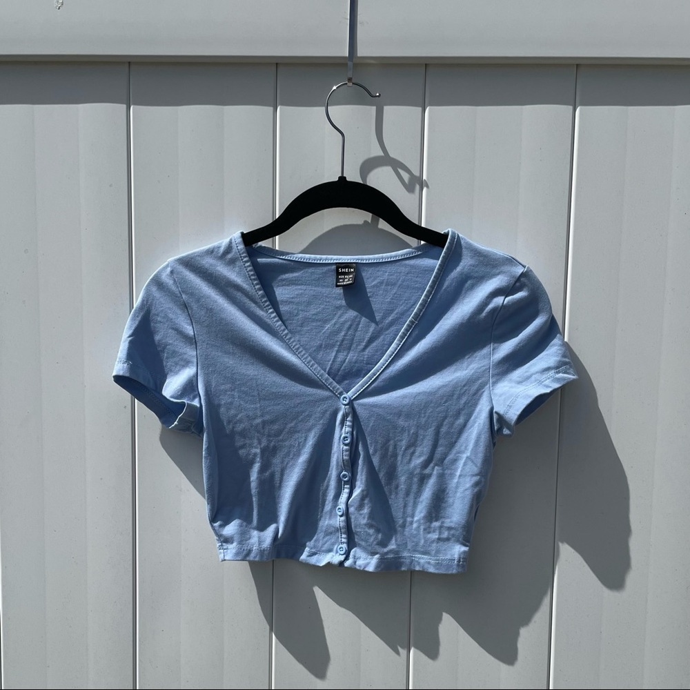 Shein Basics V-Neck Cropped Short Sleeve Top, Women's Size XS, Cornflower Blue
